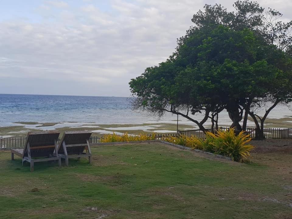 Diamond De Siquijor Beach House Exterior photo
